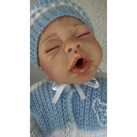 Vintage AEL Reborn 18" Baby Doll Kymberli H. Durden Vinyl Reborn Pacifier #889 - Picture 2 of 15